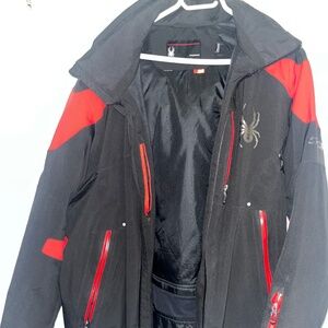spyder snow set(pants and jacket) size L